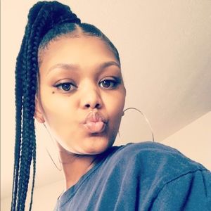 Meet your Posher, Jada